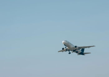 Avião - Créditos: depositphotos.com / DmitriyAnaniev