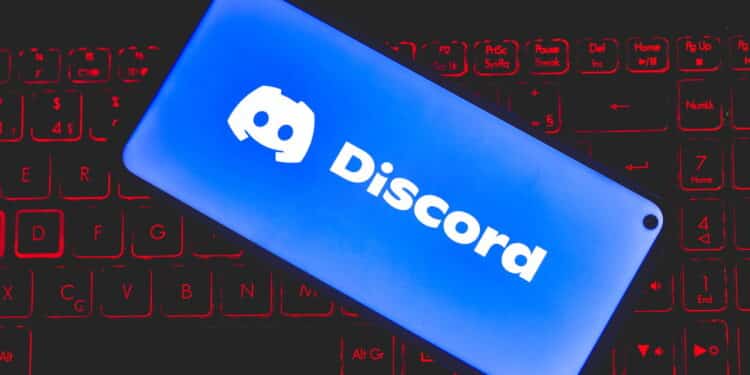 Pesquisa brasileira reúne bilhões de mensagens públicas do Discord