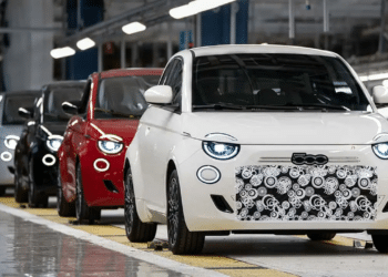 Fiat 500 Hybrid - Foto: Divulgação/Fiat
