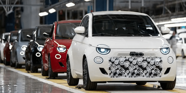 Fiat 500 Hybrid - Foto: Divulgação/Fiat