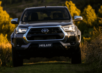 Toyota Hilux - Foto: Divulgação/Toyota