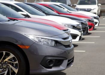 Vale a pena comprar modelos usados da Honda? Baixa desvalorização e muito conforto