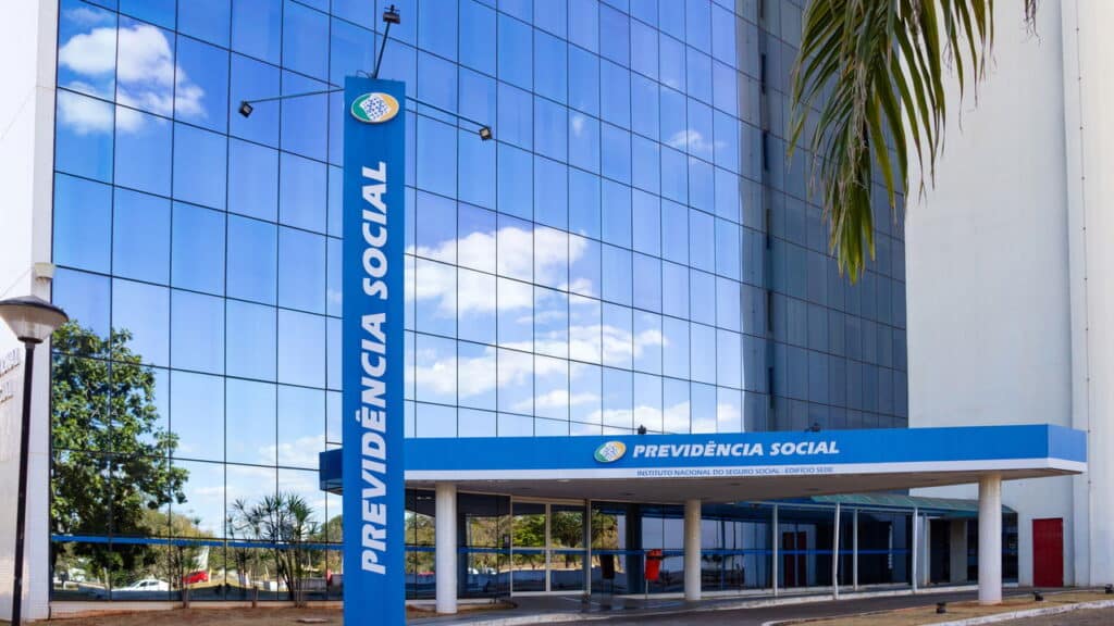 Onyx recebeu R$ 60 mil de investigado em fraude bilionária do INSS