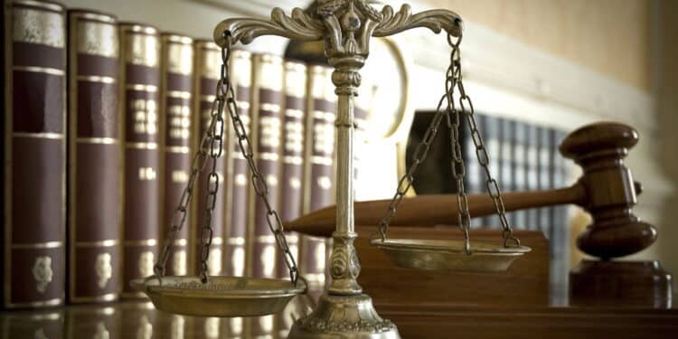 Salário será descontado por ordem judicial para pagamento de dívida