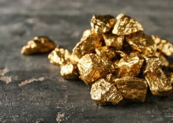 País descobre mina bilionária de ouro, prata e cobre e pode virar potência mundial