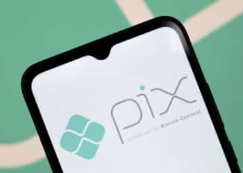 Projeto de Lei propõe pix automático, que é debitado sem sua autorização