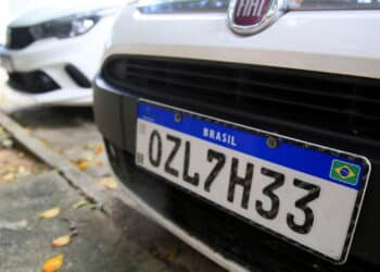 Prazo final para a troca das novas placas Mercosul 2025!