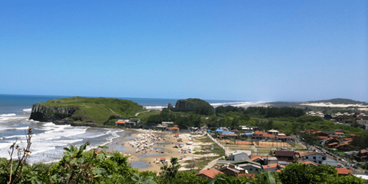 Torres, Rio Grande do Sul - Fonte: Wikimedia Commons