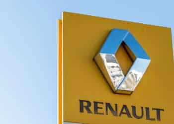 Renault está dando R$ 40 mil de desconto em Kwid elétrico 2025! Econômico e barato