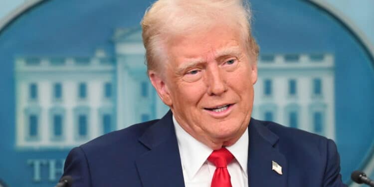 Trump envia representante ao Brasil para discutir sanções a Alexandre de Moraes