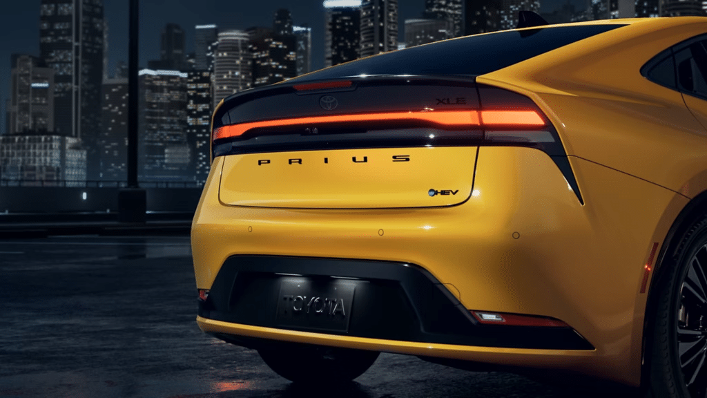 Toyota Prius - Imagem: Divulgação/Toyota
