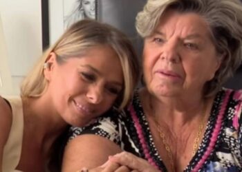 Adriane Galisteu se emociona ao revelar diagnóstico comovente da mãe