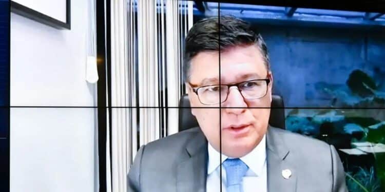 Carlos Viana revela quando comitiva brasileira deve sair de Israel