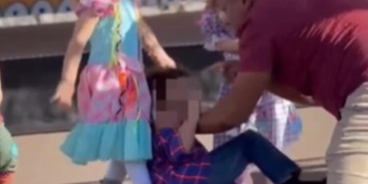 Motivo por trás da agressão de homem à criança em festa junina é revelado - Foto: Reprodução/X