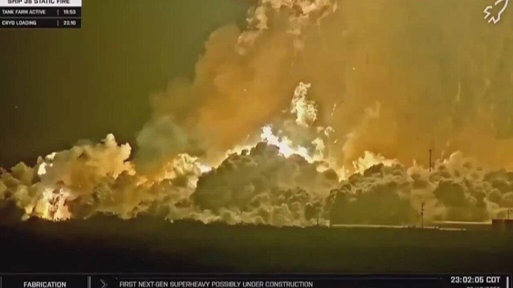 Nave da SpaceX explode em teste no Texas e imagens impressionam; veja