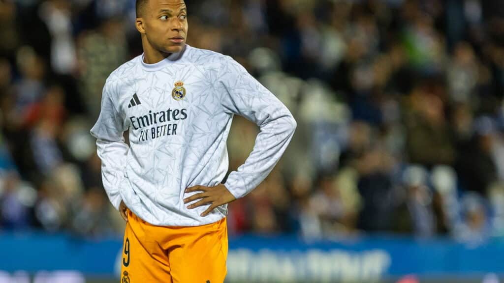 Guerra nos bastidores: Mbappé toma atitude contra o PSG e faz revelação grave; entenda