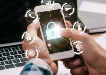 Veja como ativar o modo antirroubo no seu celular para proteger seus dados de invasões