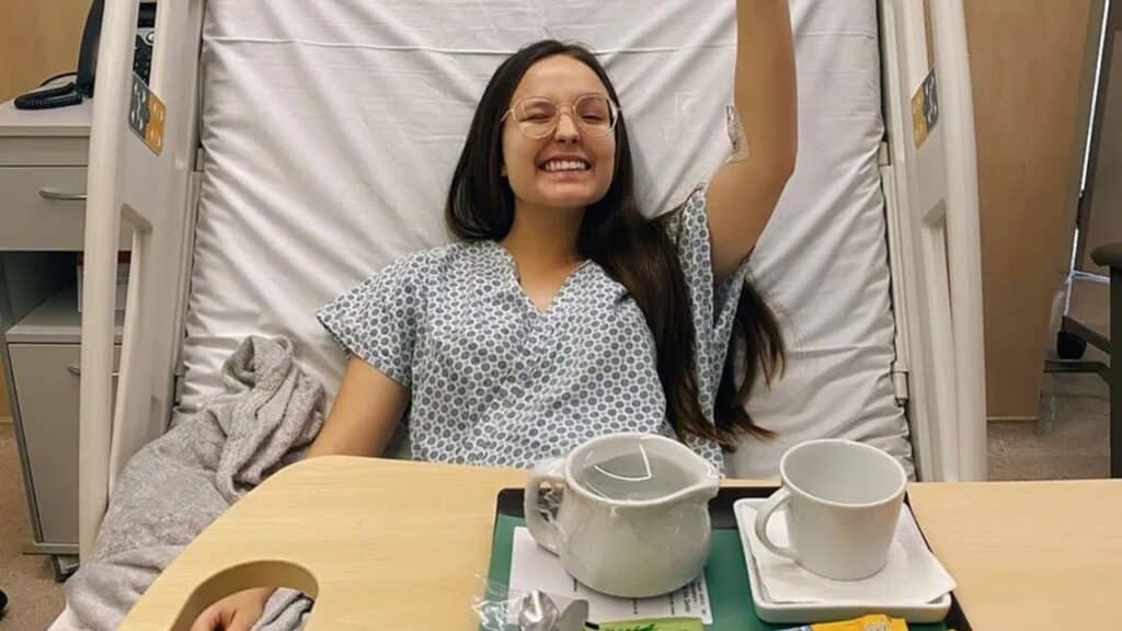 Larissa Manoela revelou diagnóstico e preocupou fãs; entenda o caso