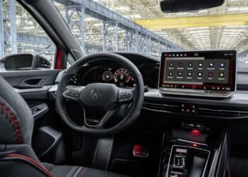 Volkswagen apresenta o Golf GTI mais insano que você já viu; veja os detalhes