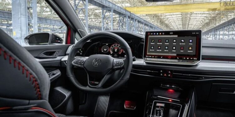 Volkswagen apresenta o Golf GTI mais insano que você já viu; veja os detalhes