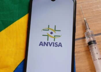 Anvisa proíbe fórmula infantil ligada a casos graves nos EUA