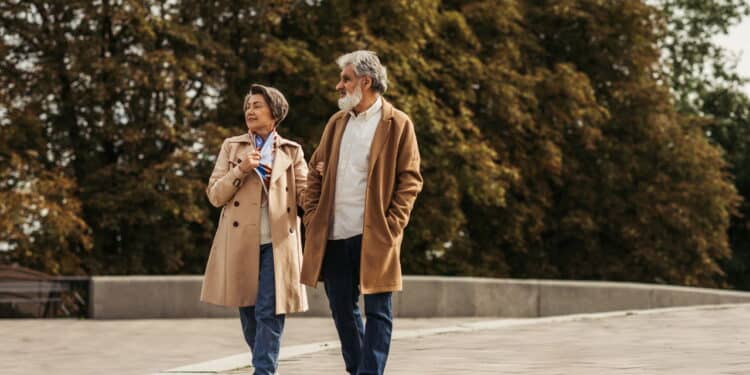 Nova regra permite aposentadoria aos 55 para trabalhadores brasileiros!