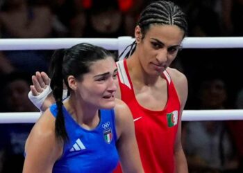 Atleta trans conquista ouro no boxe feminino em Paris, confirmam exames oficiais