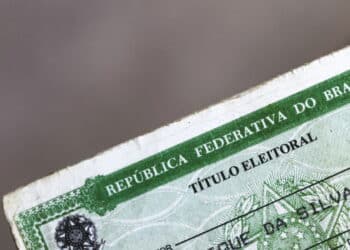 Nova identidade mais segura e válida em todo o Brasil!