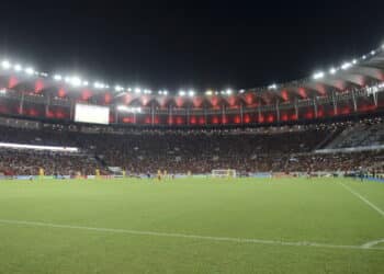 Bilionário da Ferrari compra clube da Série A!