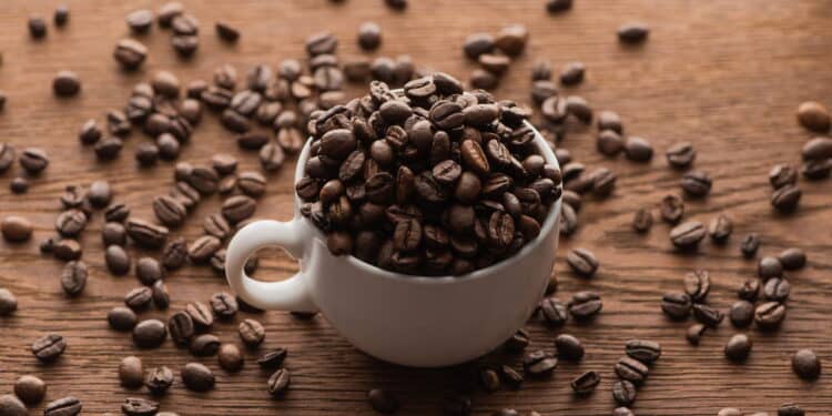 Três marcas famosas de café estão sendo recolhidas pelo Mapa!