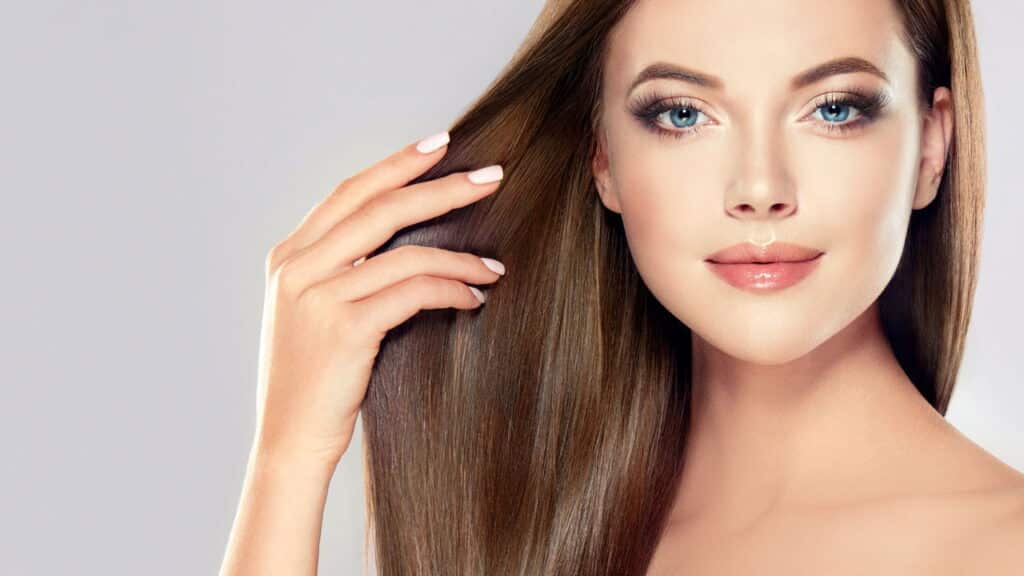 A melhor dica para acabar com o frizz e manter o cabelo alinhado!