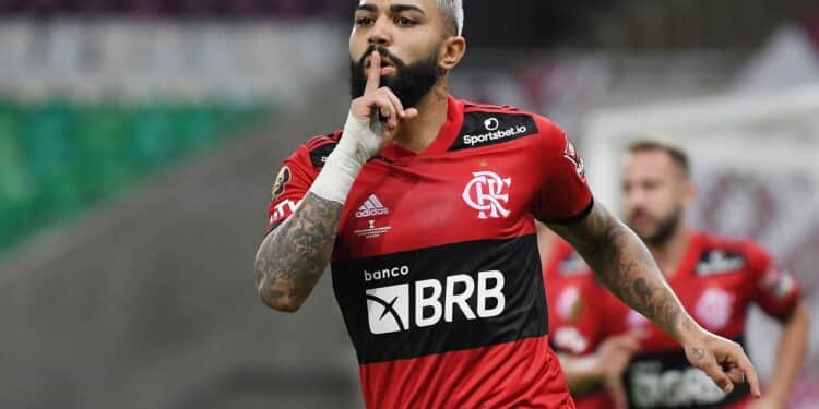 Golpistas usam nome de Gabigol e causam prejuízo milionário