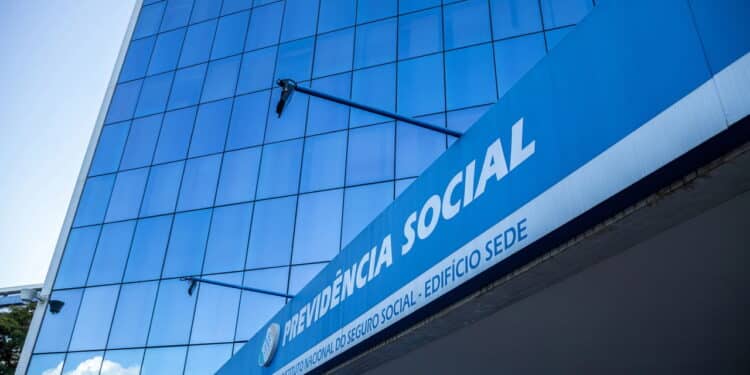 Erro no INSS pode render bolada esquecida para milhares de pessoas!