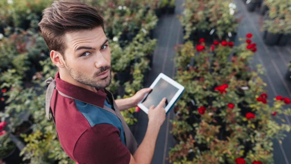 Você nunca mais vai cuidar das plantas do mesmo jeito depois disso!
