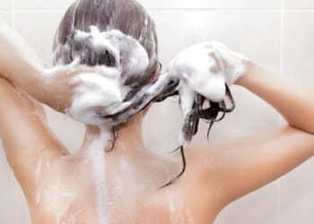 Você está lavando o seu cabelo ERRADO! As melhores dicas para ter o cabelo mais saudável!