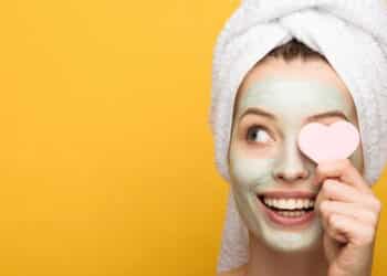 A máscara facial mais potente contra cravos e oleosidade!