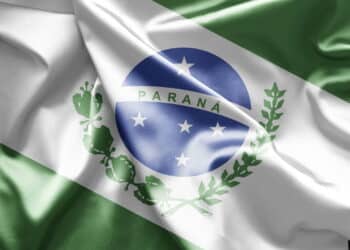 A ponte mais colorida do Brasil está no paraná e virou xodó turístico!