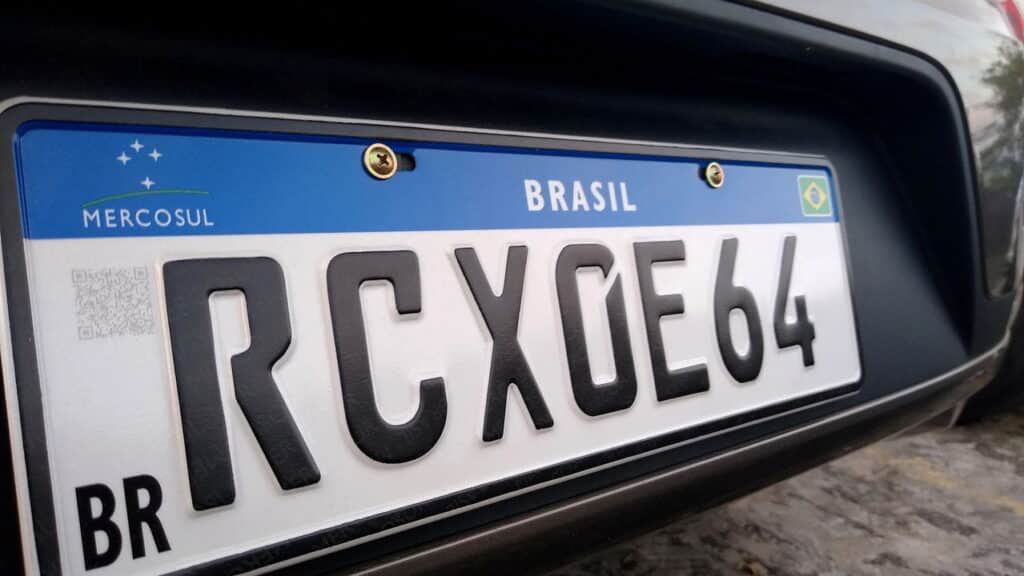 Detran anuncia o prazo final para a troca das Placas Mercosul no Brasil