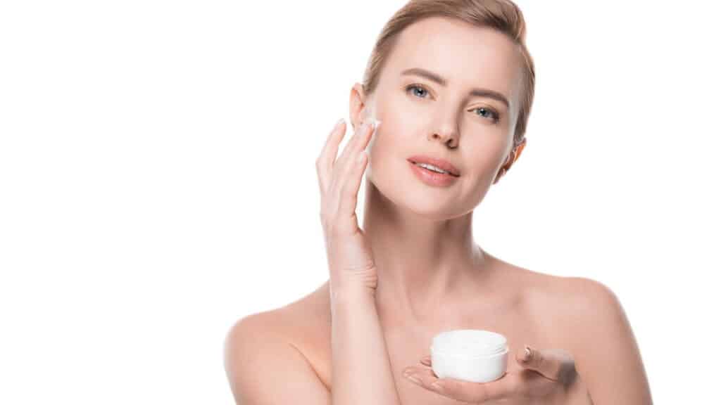 Os cremes antirrugas mais baratos para quem quer rejuvenescer a pele!