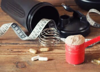 Anvisa suspende lotes de Whey Protein mais vendido do Brasil!