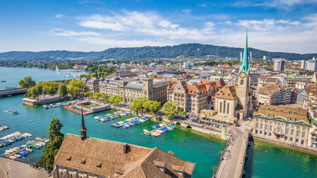 Top 7 cidades mais felizes do mundo segundo novo ranking global!