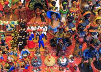 Imagem de peças artesanais nordestinas - Créditos: depositphotos.com / casadaphoto
