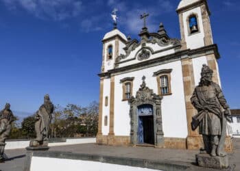 Descubra o que seus sobrenomes revelam sobre sua origem e sobre o Brasil colonial
