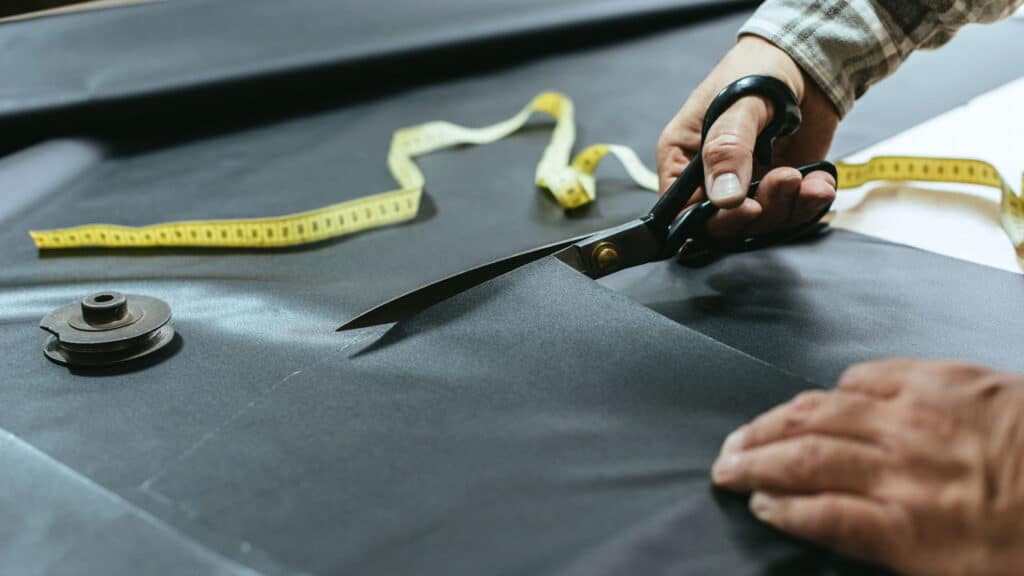 Transforme lixo em solução criativa para seu ateliê de costura!