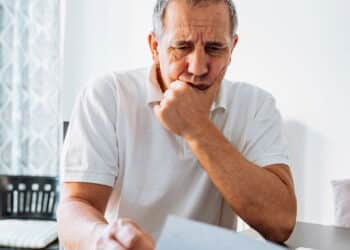 5 formas práticas de lidar com a crise da meia-idade e crescer com ela