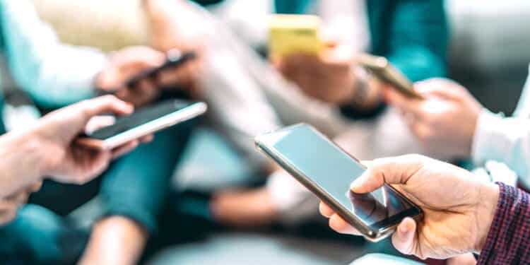 Ataques de hackers chineses e falhas humanas elevam alerta de segurança cibernética nos EUA
