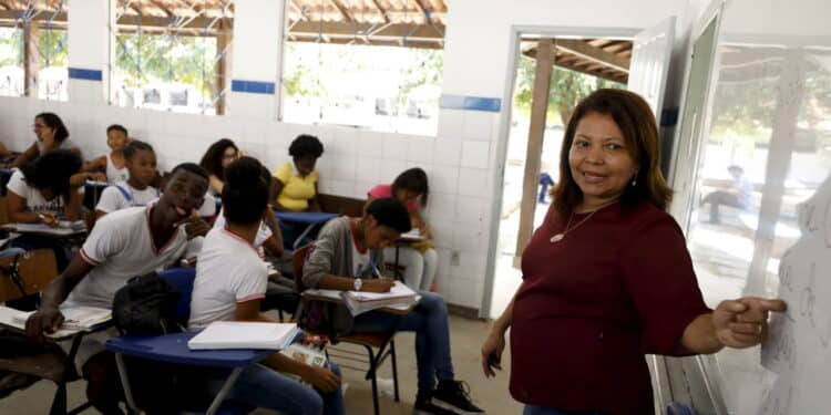 Incidência de bullying, álcool e drogas nas escolas dobra
