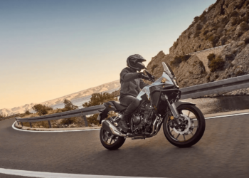 NX 500 - Foto: Divulgação/Honda