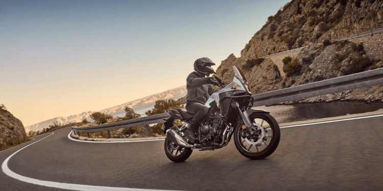 NX 500 - Foto: Divulgação/Honda