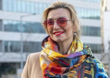 O que mudou na moda para mulheres de 40 que todo mundo comenta!